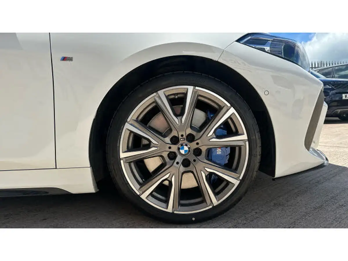 2019-bmw-1-series-20-m135i-xdrive-big-13