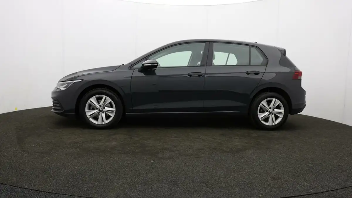 2022-volkswagen-golf-20tdi-life-hatchback-big-59