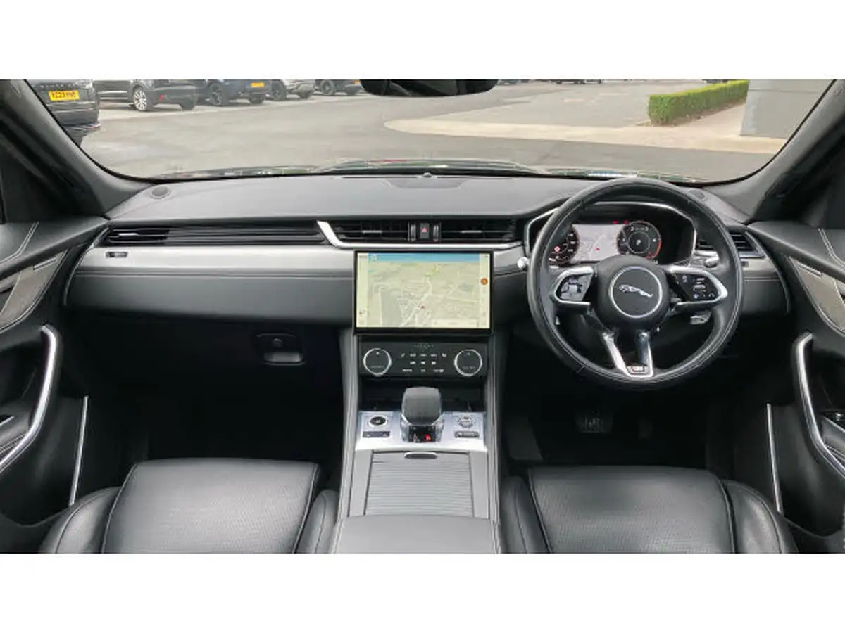 2021-jaguar-f-pace-20-d200-r-dynamic-se-mhev-big-8