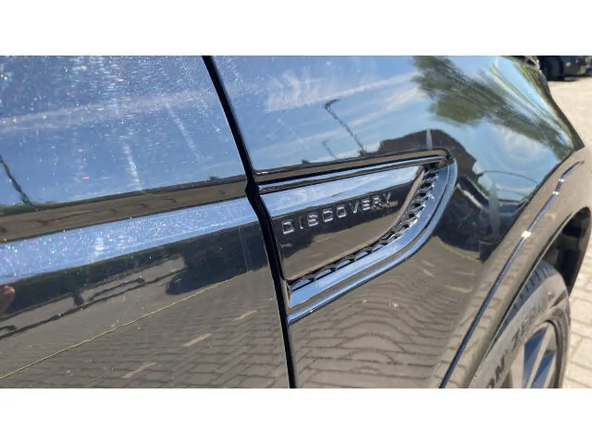 2022-land-rover-discovery-sport-big-23