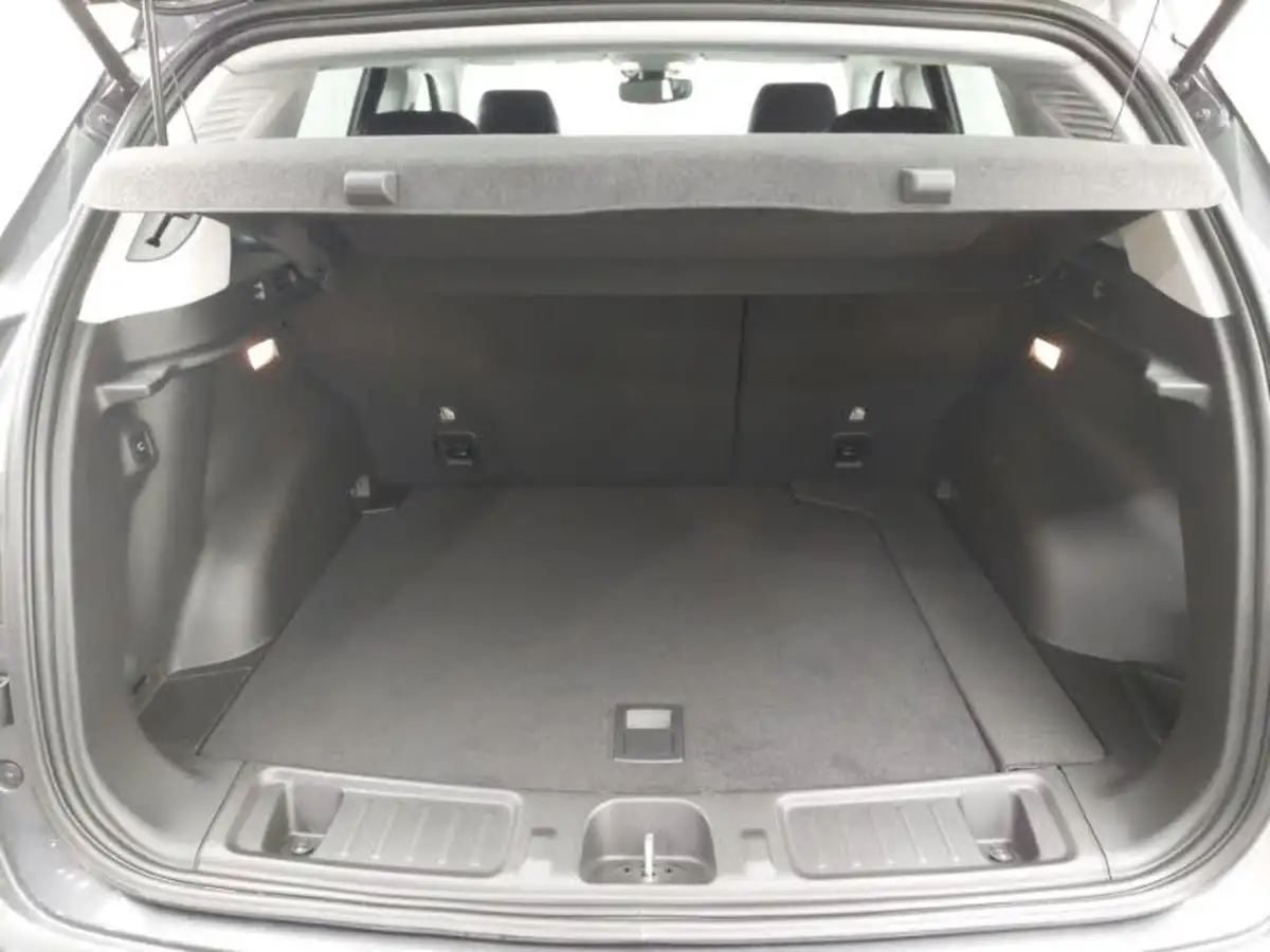 2025-jeep-compass-13-gse-s-big-7
