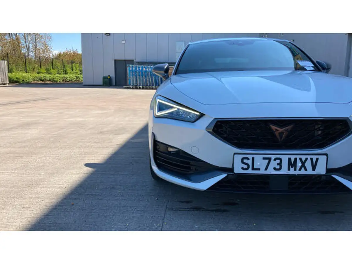 2023-cupra-leon-nf-20-tsi-vz2-300ps-hatchback-big-39