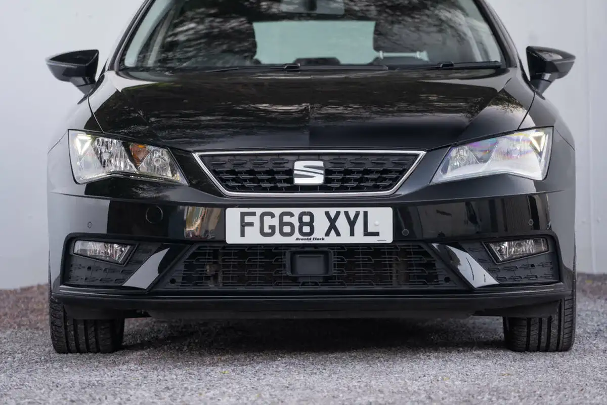 2018-seat-leon-10-tsi-se-dynamic-hatchback-big-19