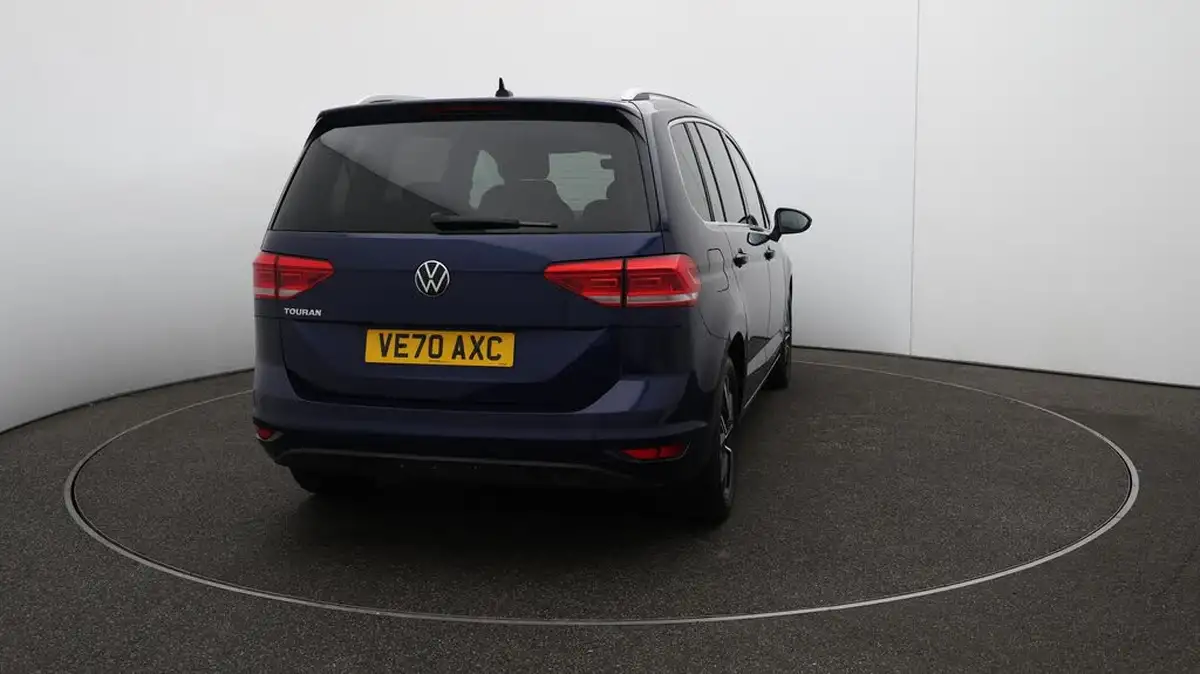 2020-volkswagen-touran-15-tsi-sel-dsg-big-50