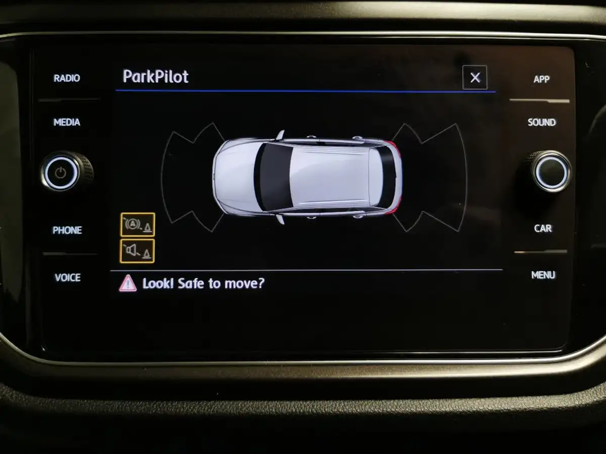 2019-volkswagen-t-roc-16tdi-se-big-22