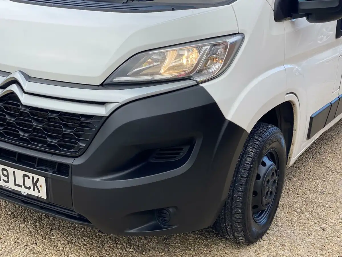 2019-citroen-relay-20bluehdi-35-l2h2-big-46