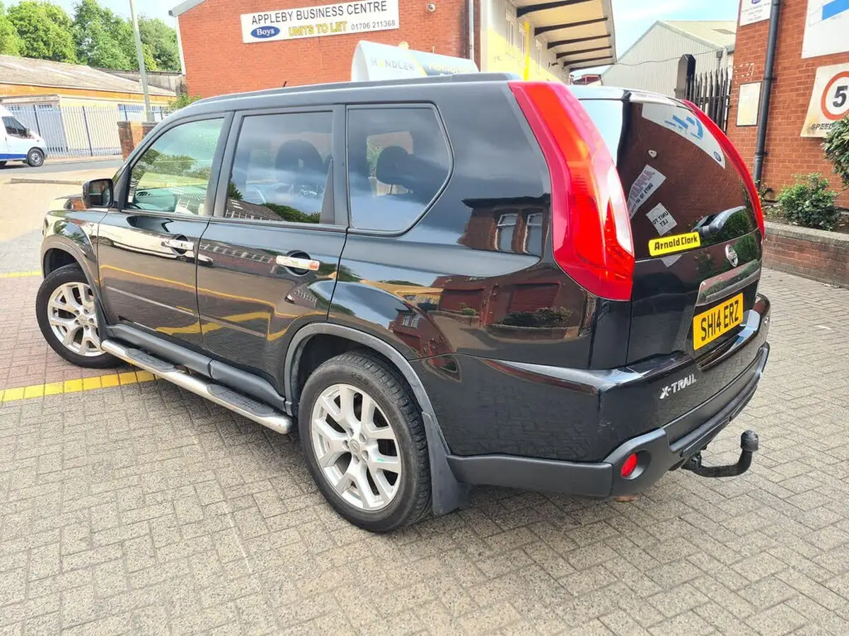 2014-nissan-x-trail-20td-n-tec-big-14