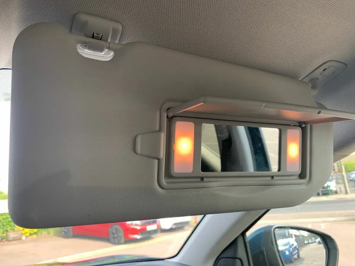 2022-citroen-c5-aircross-12-puretech-shine-ss-big-31
