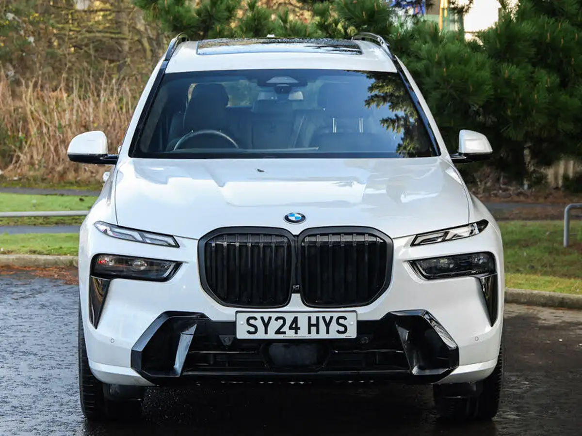 2024-bmw-x7-30-xdrive40i-m-sport-big-15