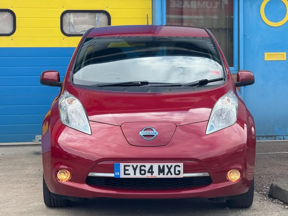 2014-nissan-leaf-e-acenta-big-69
