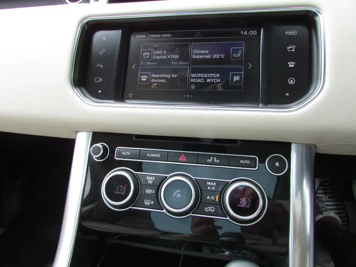 2016-land-rover-range-rover-sport-30-sd-v6-hse-30sd-306bhp-4wd-auto-big-7