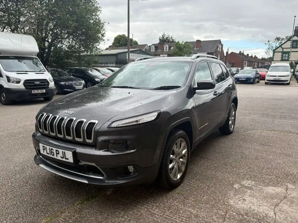 2016-jeep-cherokee-22multijet-ii-limited-ss-big-3