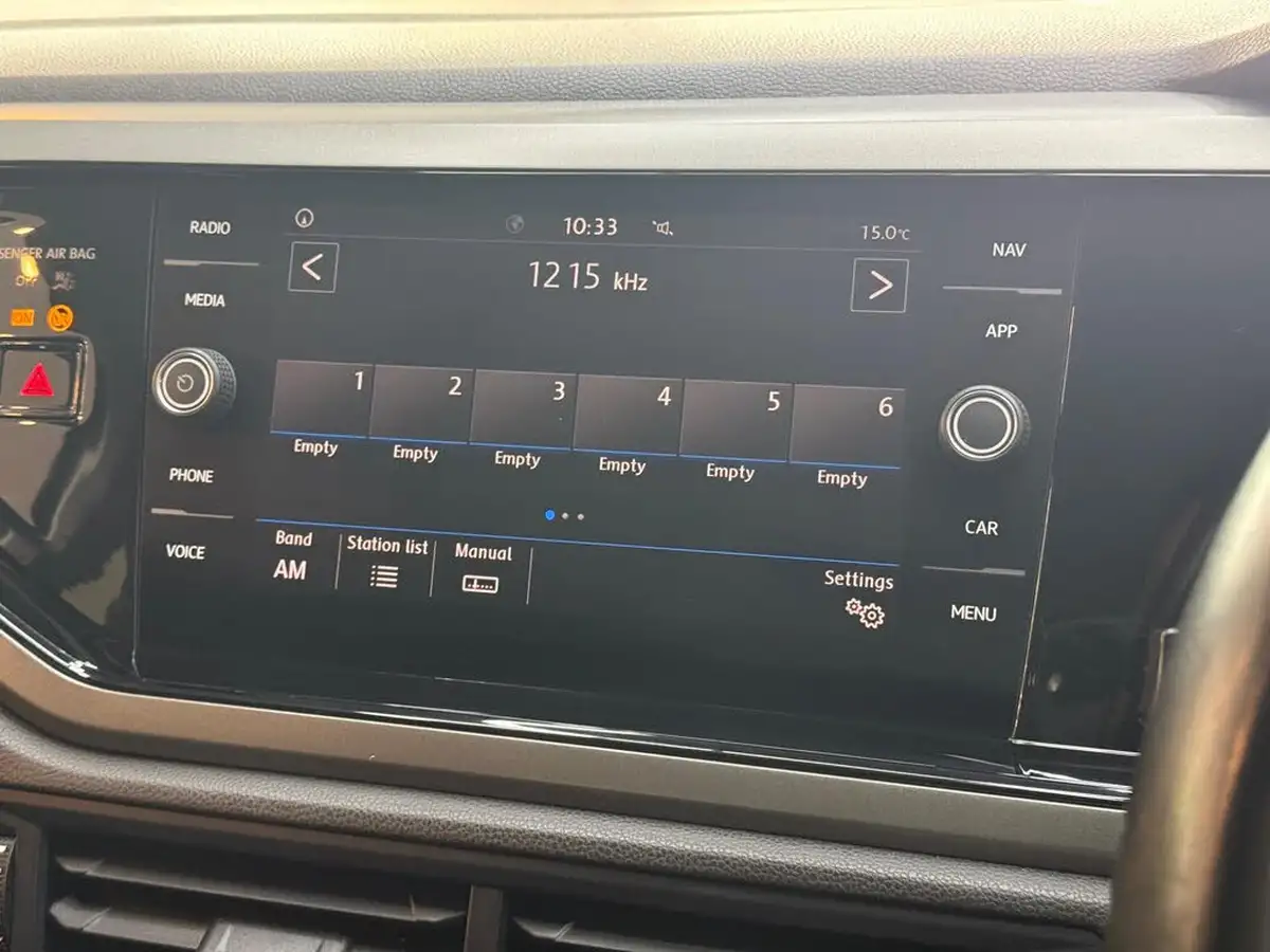 2018-volkswagen-polo-10-se-65ps-big-29