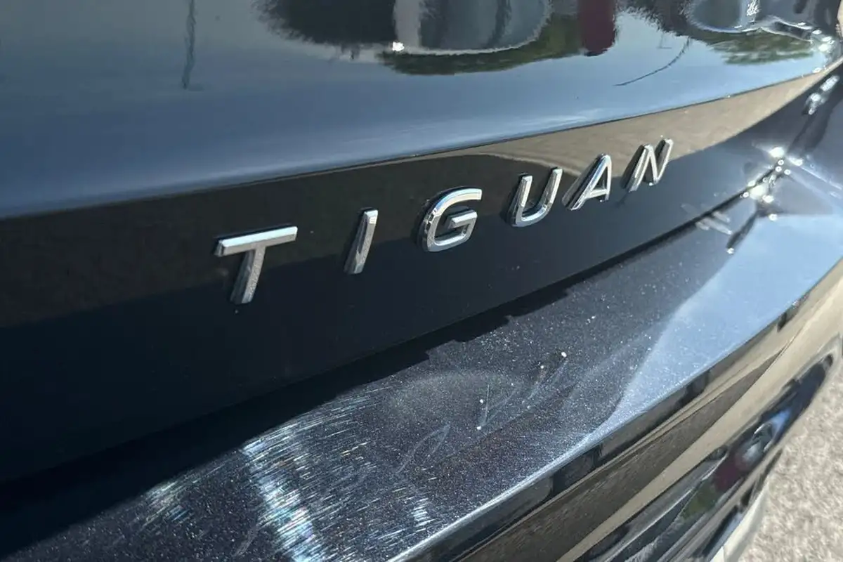2024-volkswagen-tiguan-15-etsi-r-line-big-26