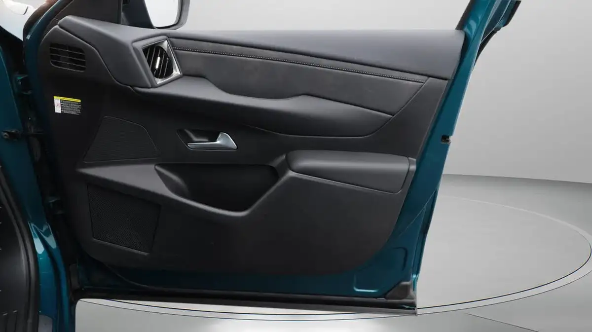 2022-ds-ds-3-crossback-e-tense-bastille-big-15