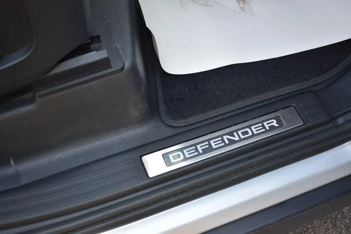 2021-land-rover-110-defender-30-d300-x-dynamic-se-big-51