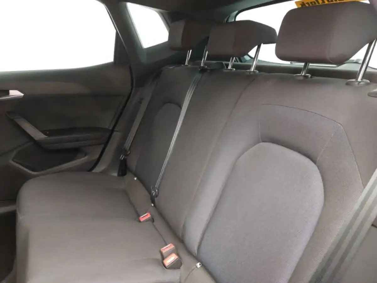 2022-seat-arona-10-tsi-fr-big-5