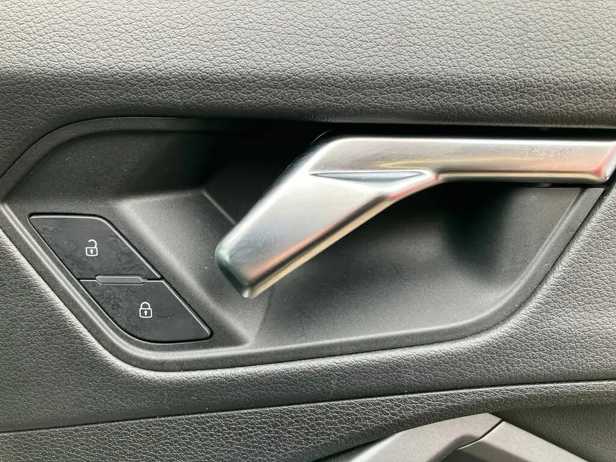 2021-audi-q3-20-35-tdi-s-line-sportback-quattro-tronic-big-39
