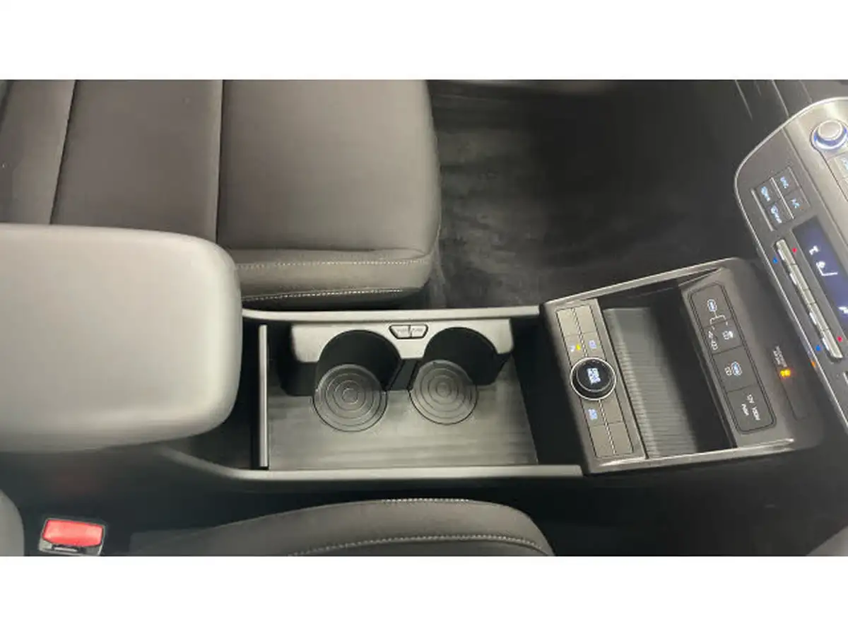 2024-hyundai-kona-big-22