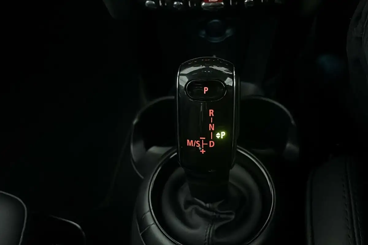 2021-mini-cooper-20-john-cooper-works-hatchback-3d-auto-big-11