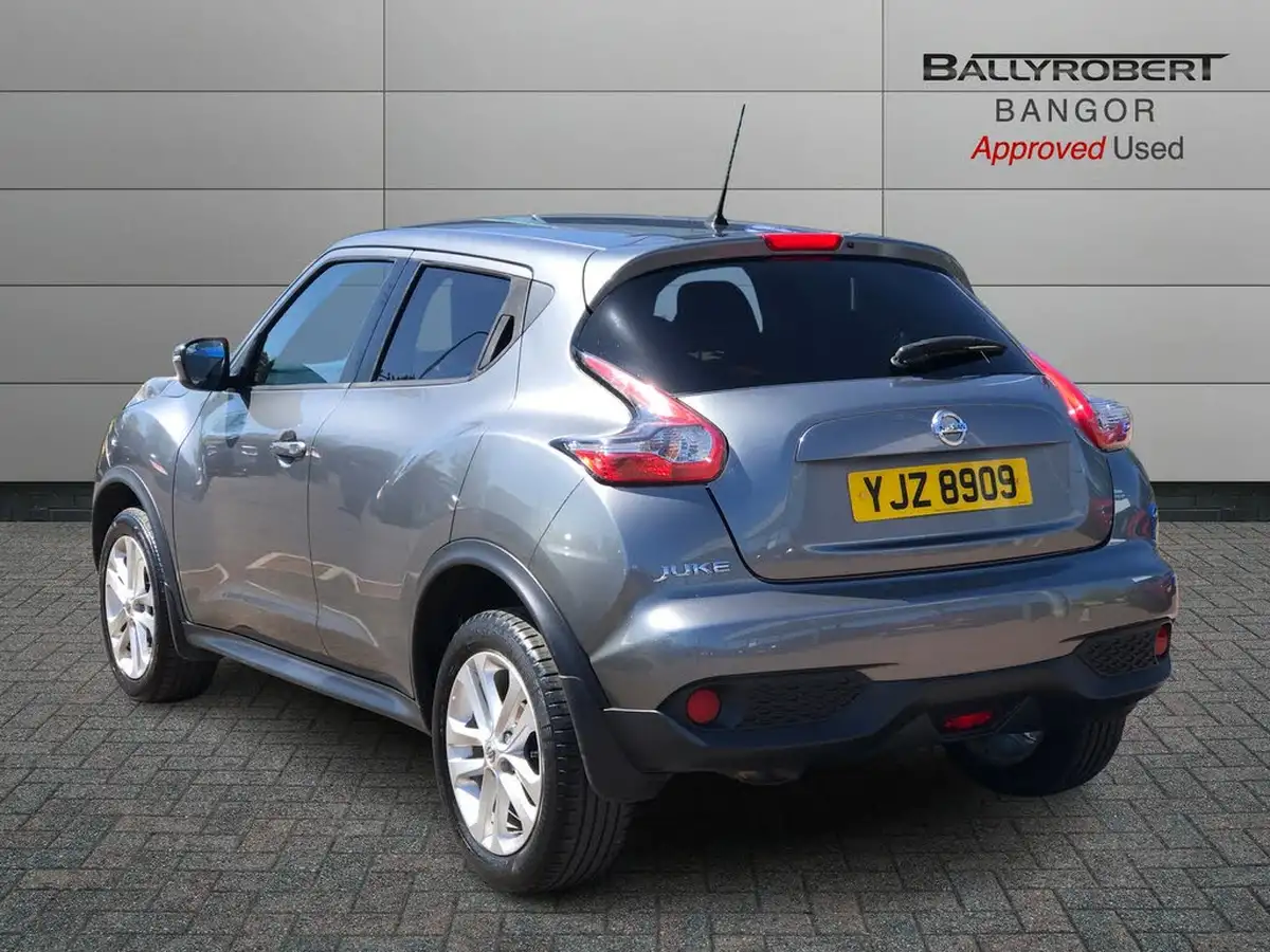 2016-nissan-juke-12-acenta-big-1