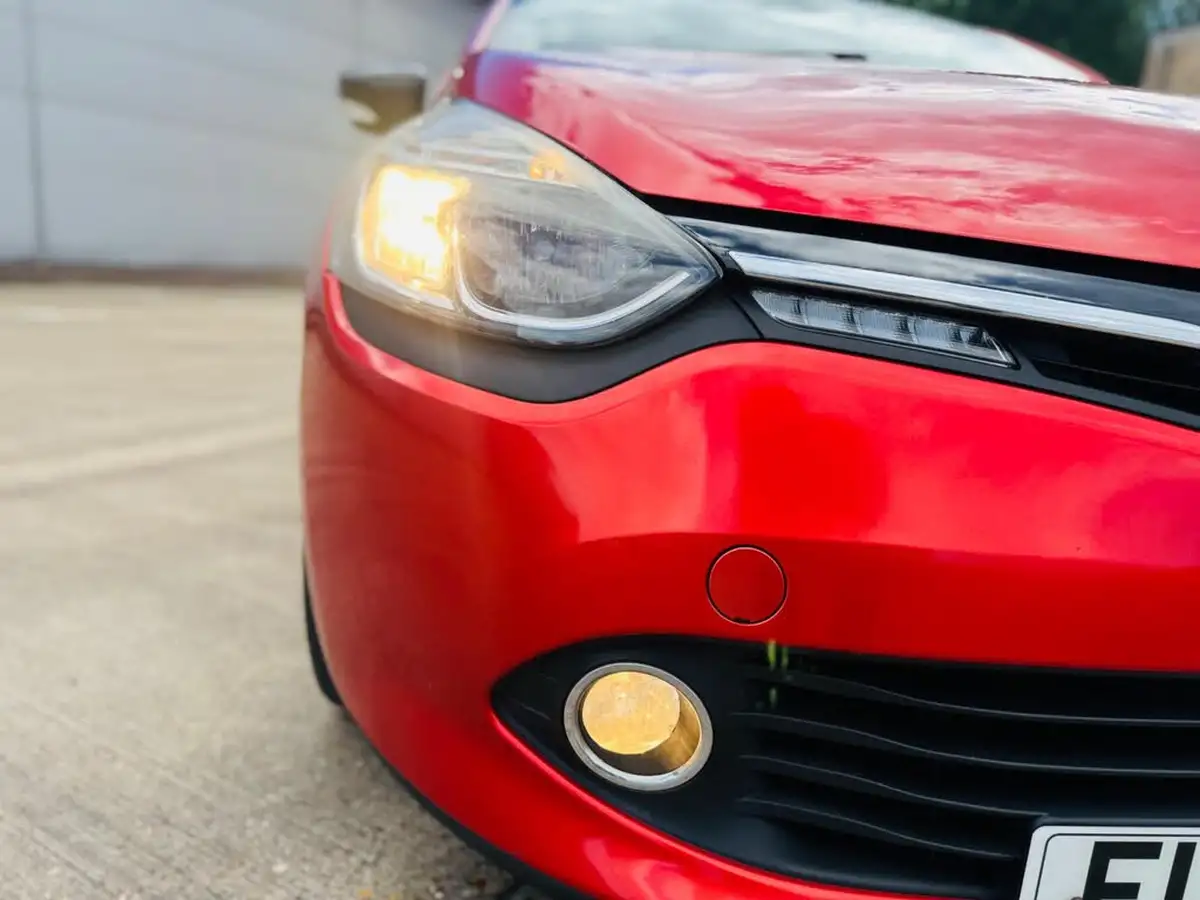 2014-renault-clio-12-dynamique-big-53
