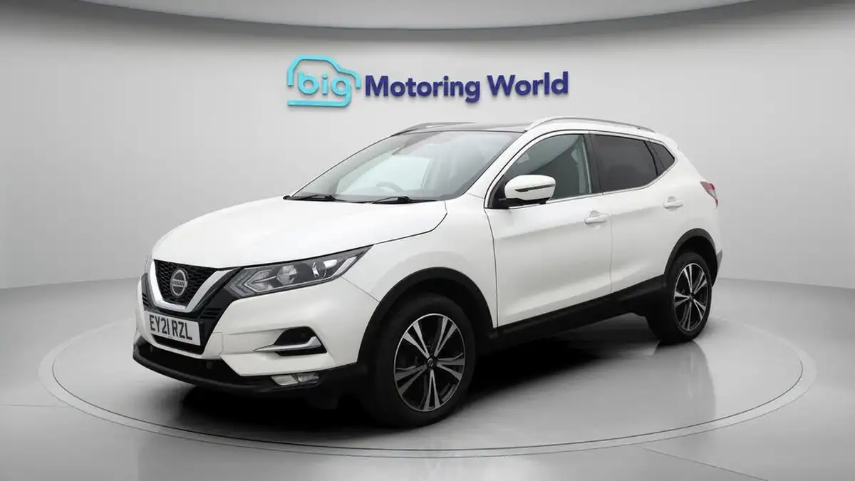 2021-nissan-qashqai-13-dig-t-n-connecta-158ps-xtronic-big-3