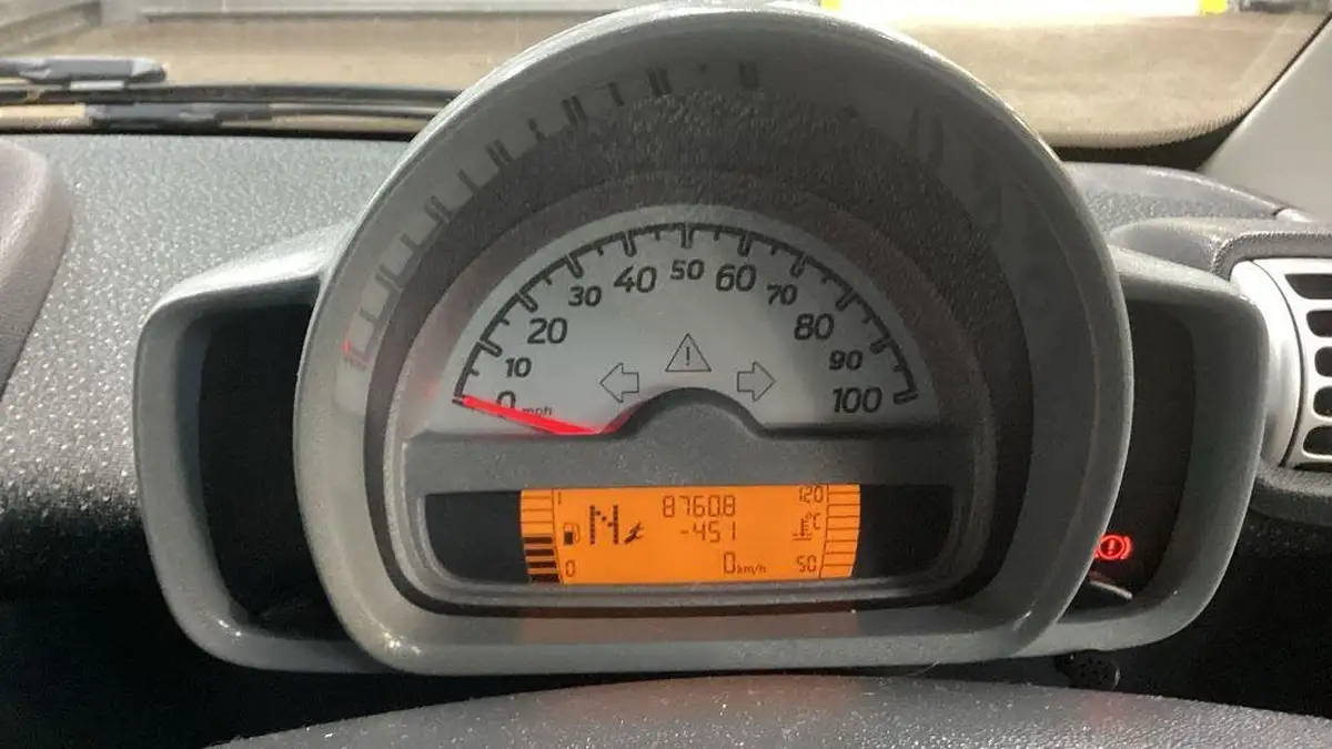 2007-smart-fortwo-10-passion-71bhp-coupe-big-7