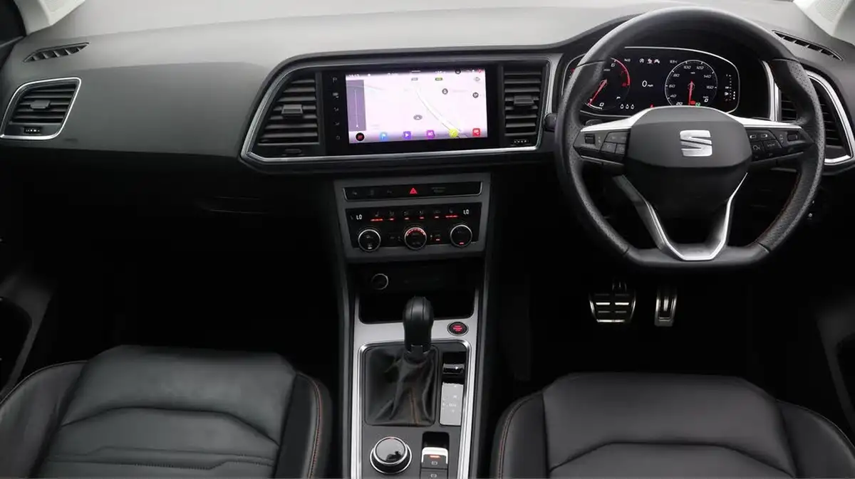 2023-seat-ateca-15-ecotsi-fr-sport-dsg-big-12