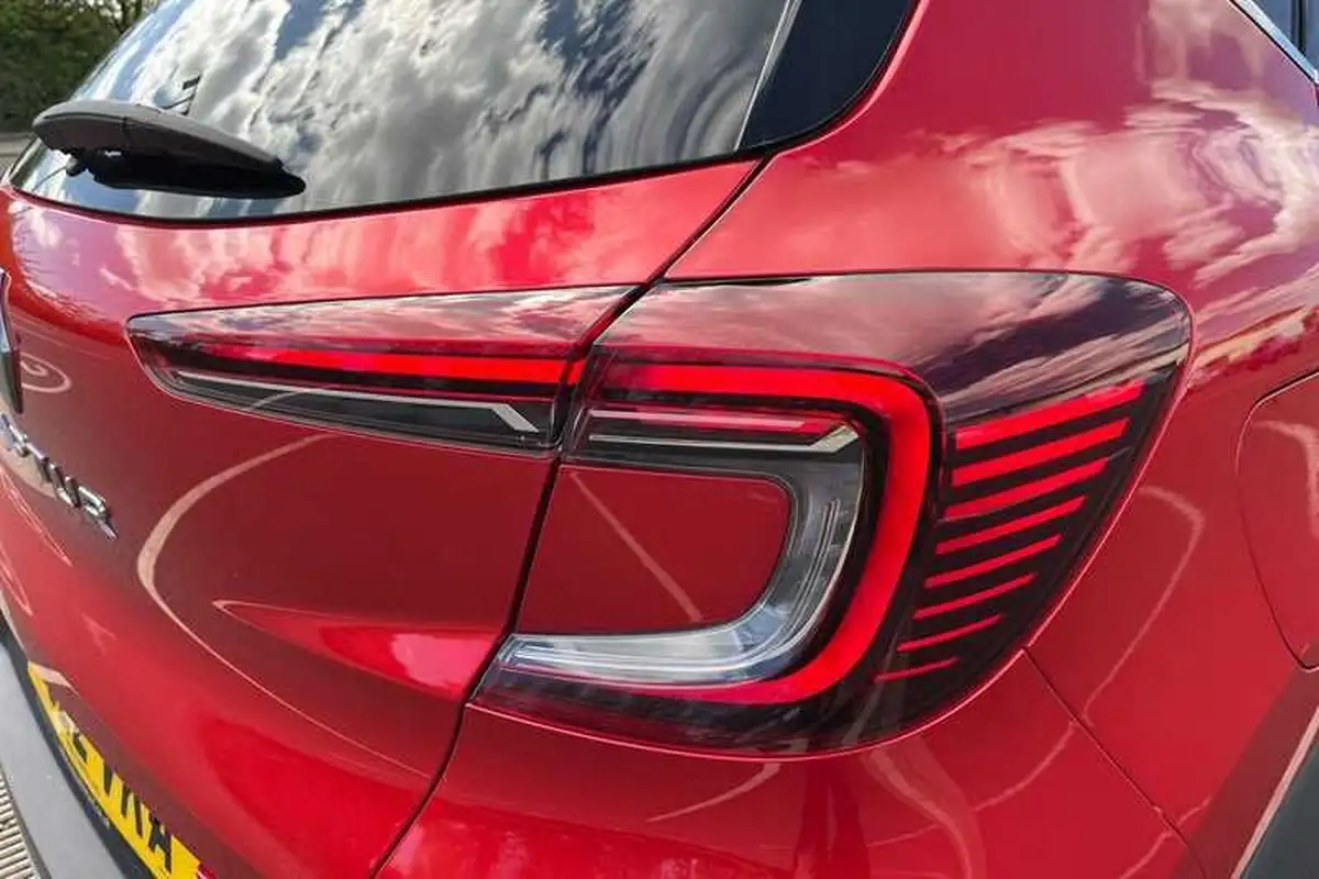 2022-renault-captur-13-tce-se-edition-edc-auto-big-32