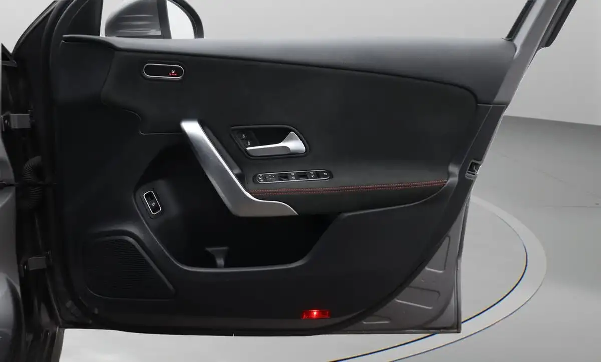 2021-mercedes-benz-a-class-20d-a220d-amg-line-executive-saloon-4d-big-15