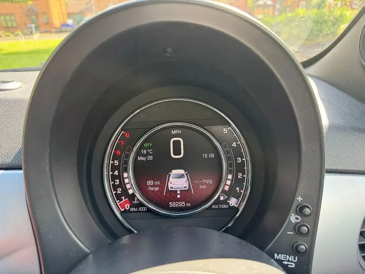 2015-fiat-500-12-s-big-12