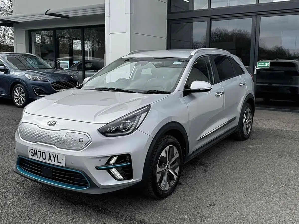 2020-kia-e-niro-ev-4-big-24