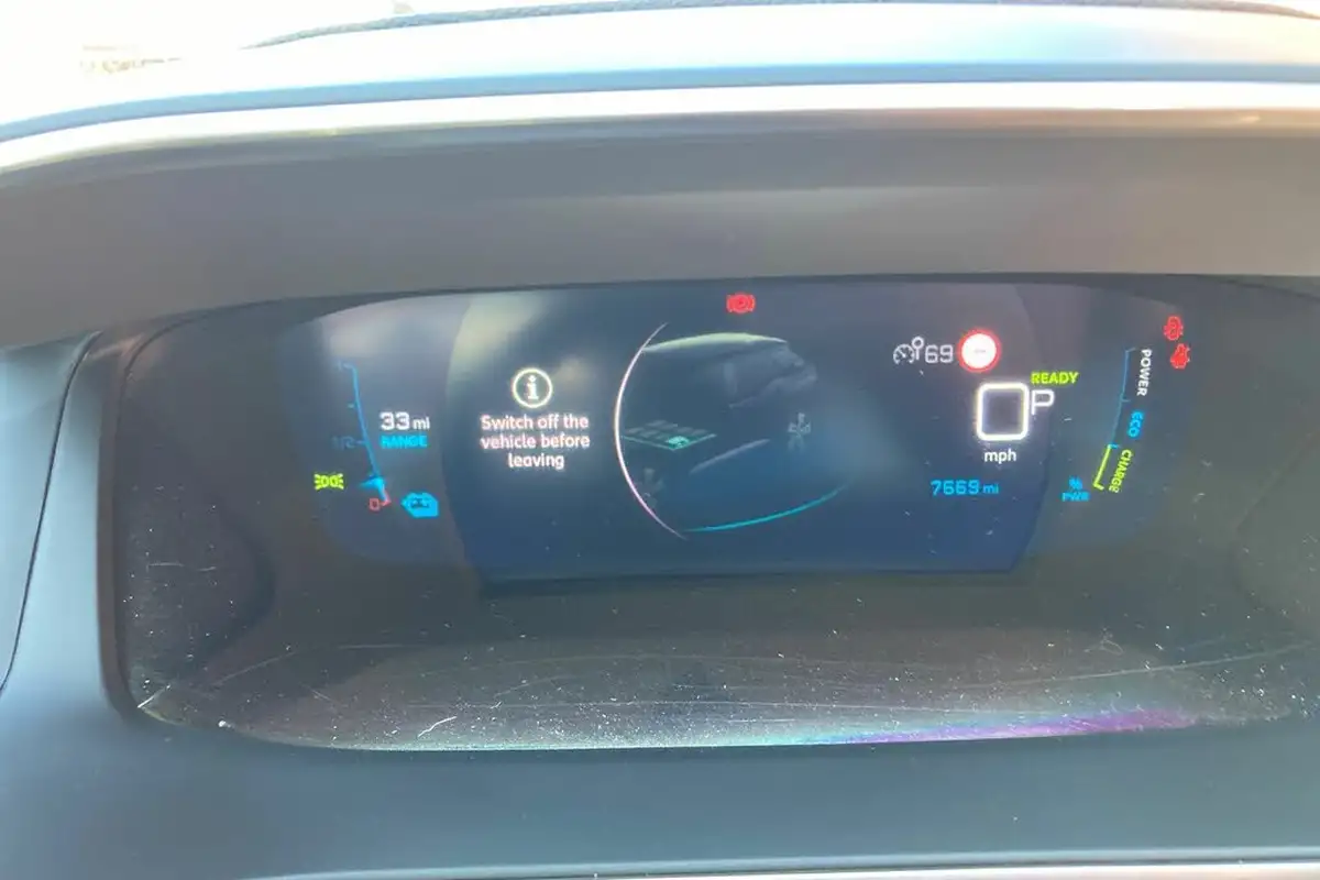 2022-peugeot-2008-suv-e-allure-premium-big-13