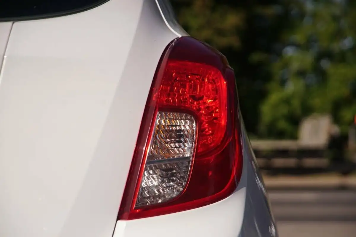 2014-vauxhall-mokka-16-tech-line-big-34