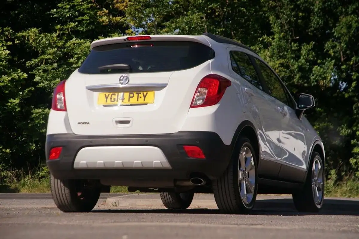 2014-vauxhall-mokka-16-tech-line-big-6