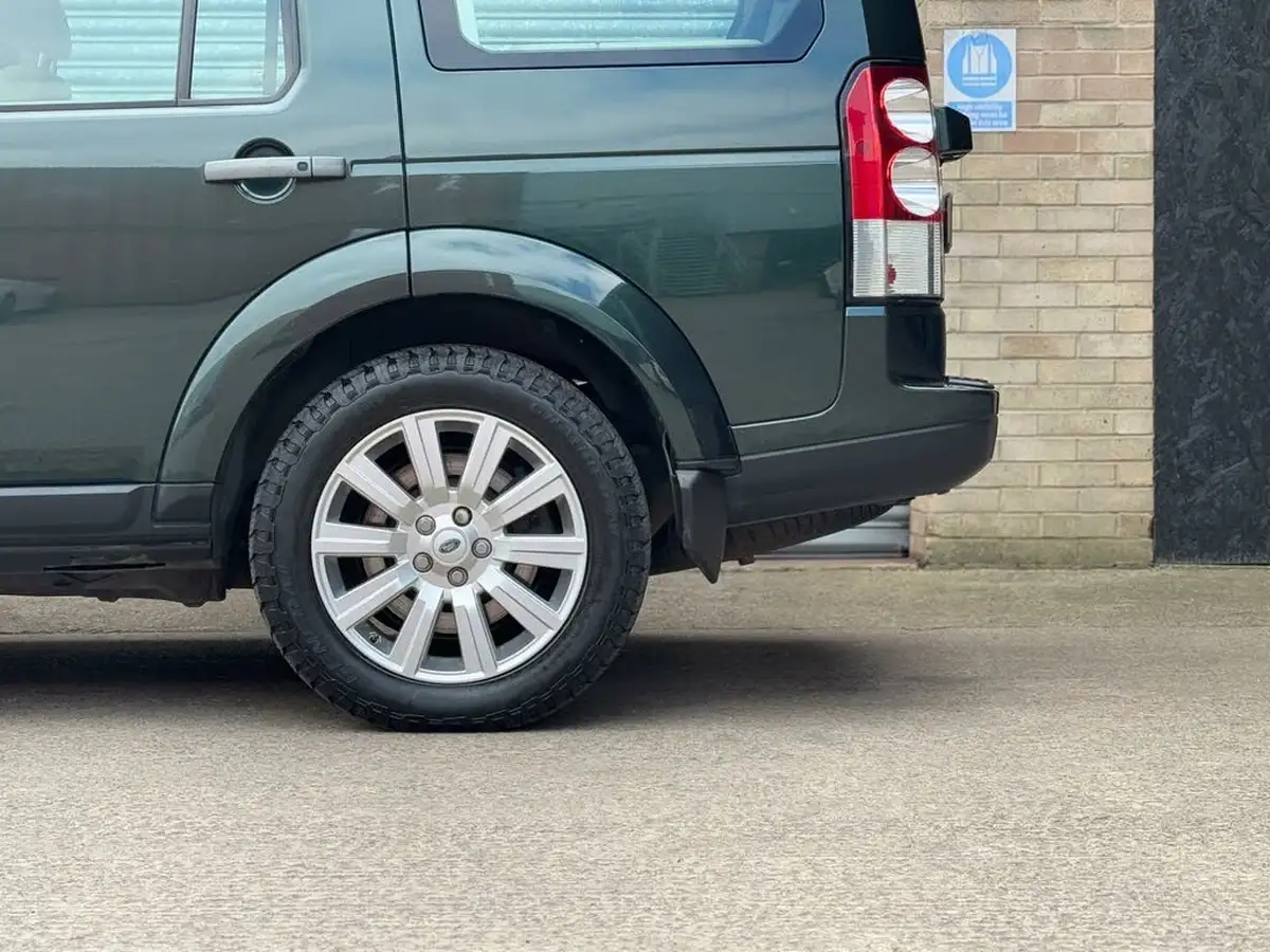 2011-land-rover-discovery-4-30td-hse-255bhp-4x4-auto-big-26