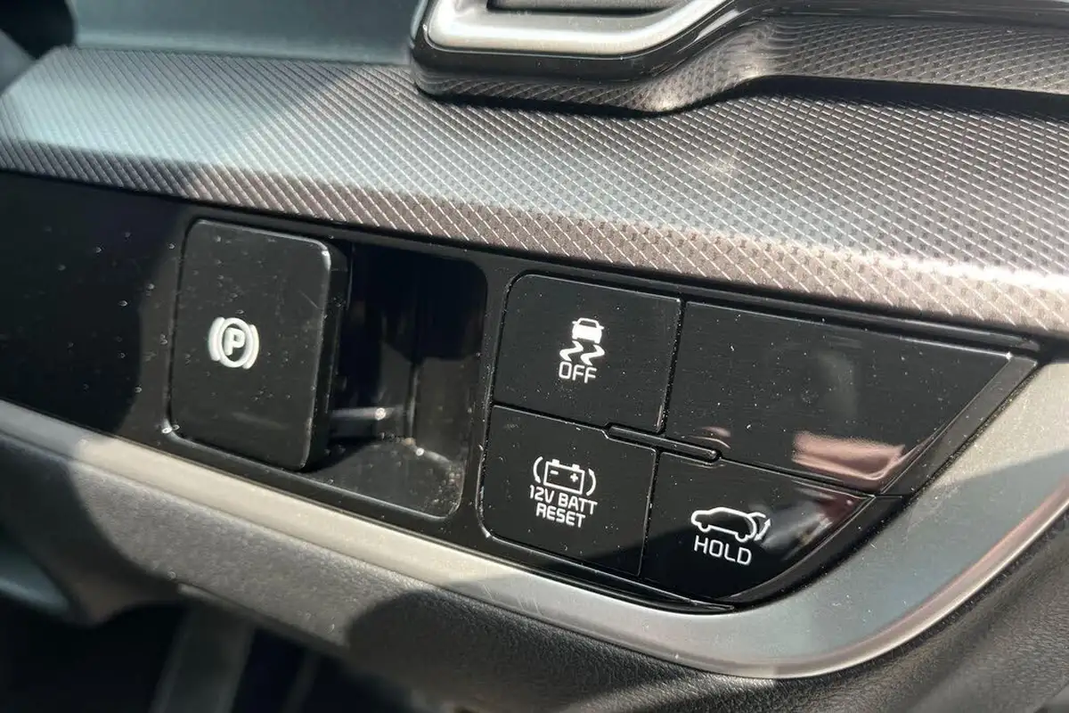2024-kia-sportage-16-t-gdi-gt-line-s-207bhp-hev-auto-big-14