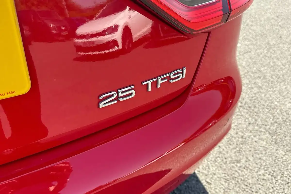 2022-audi-a1-10-25-tfsi-sport-big-33
