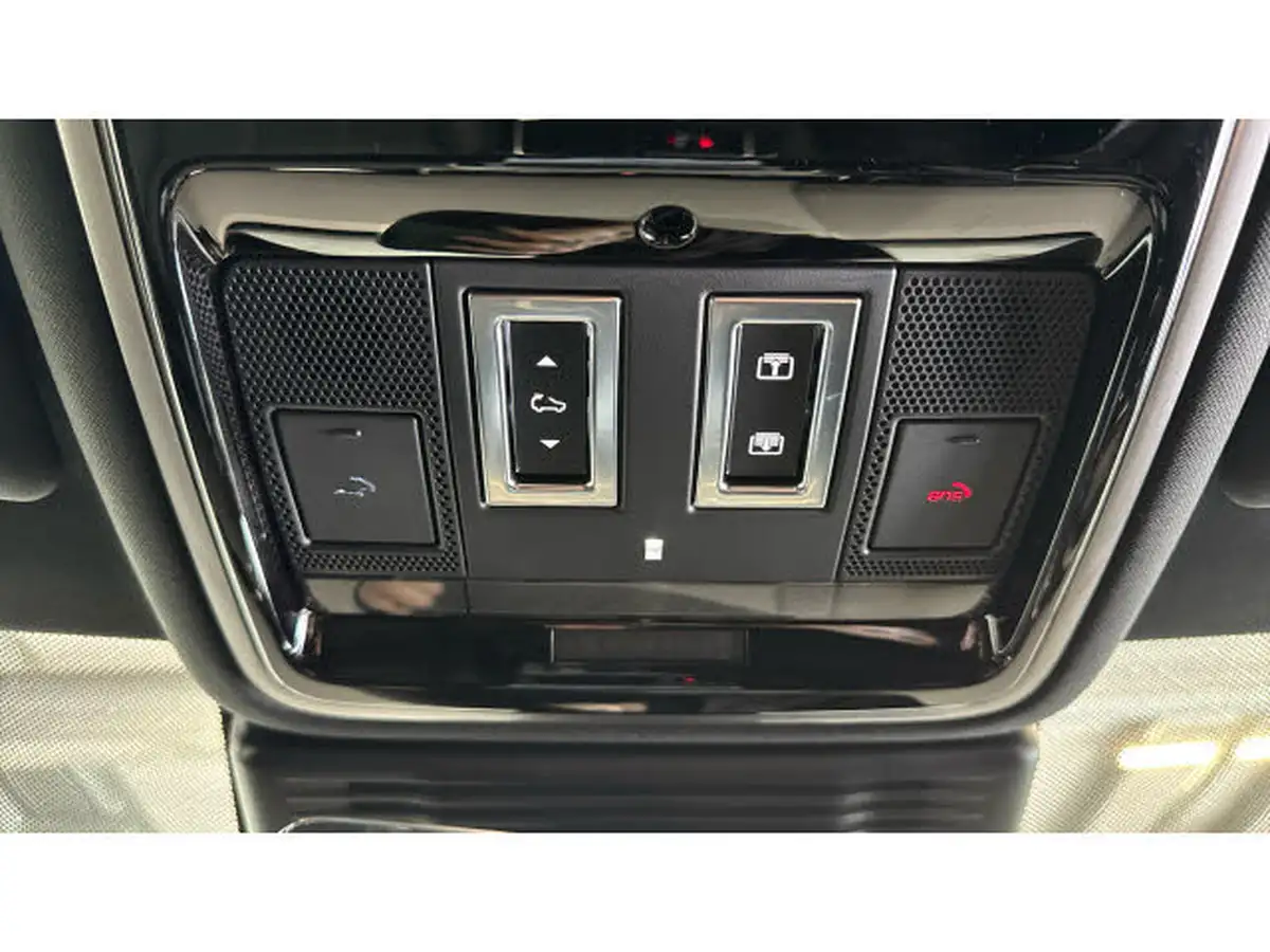 2023-land-rover-range-rover-velar-20-p250-velar-edition-big-37