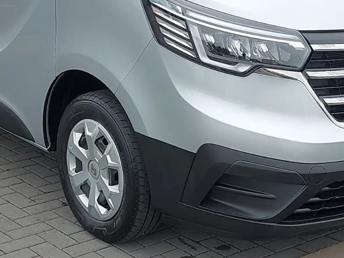 2023-renault-trafic-20dci-ll30-130-advance-eu6d-panel-big-8