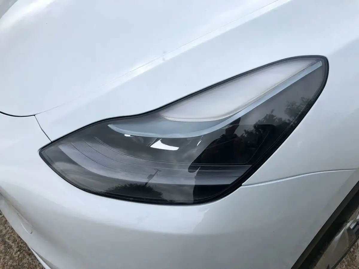 2022-tesla-model-y-e-rwd-big-20