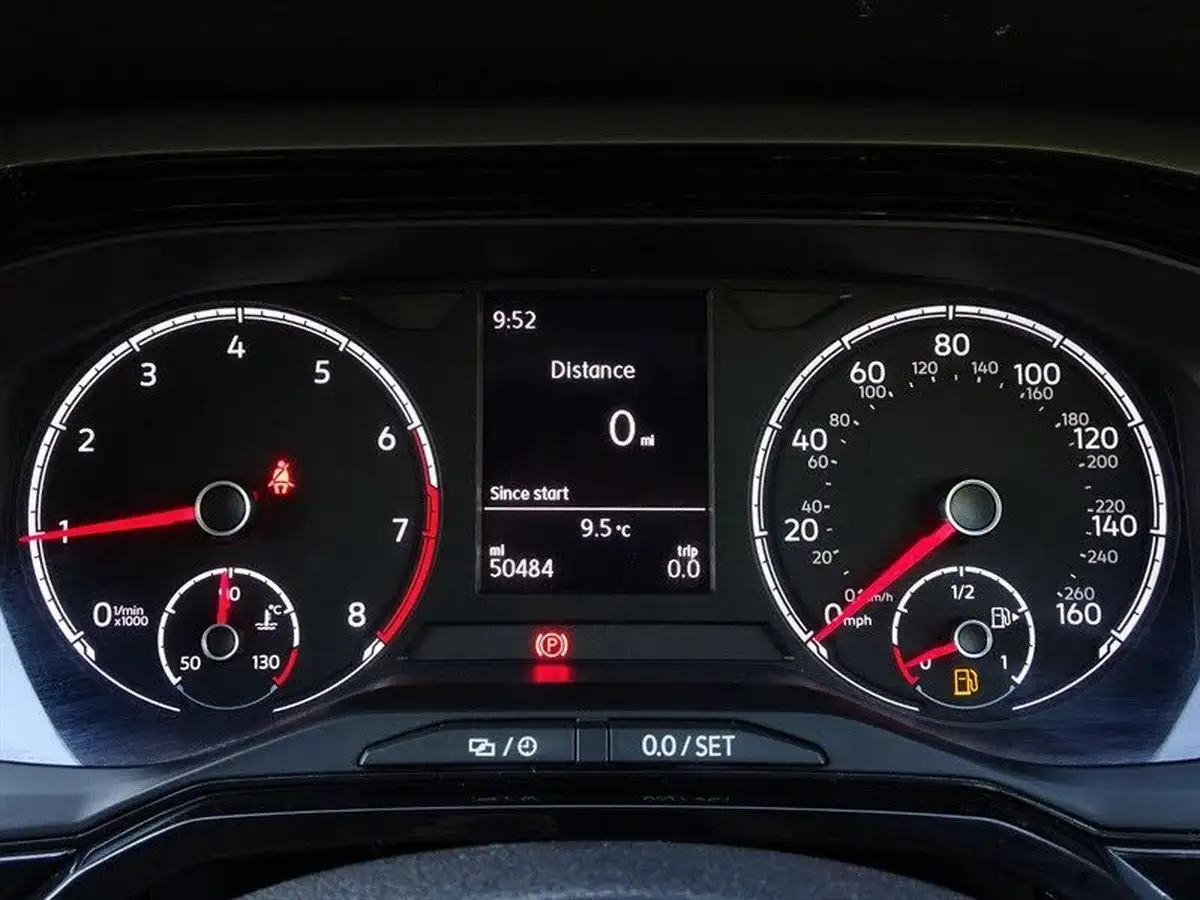2018-volkswagen-polo-10-tsi-se-big-32