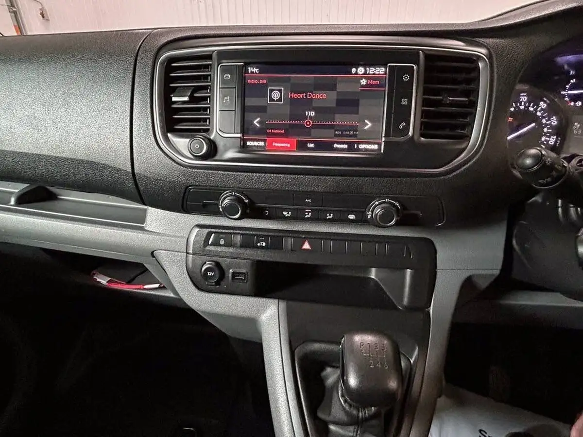 2022-citroen-dispatch-15bluehdi-enterprise-pro-xl-1000-big-7