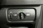 2018-volvo-v40-15-t3-r-design-nav-plus-small-35