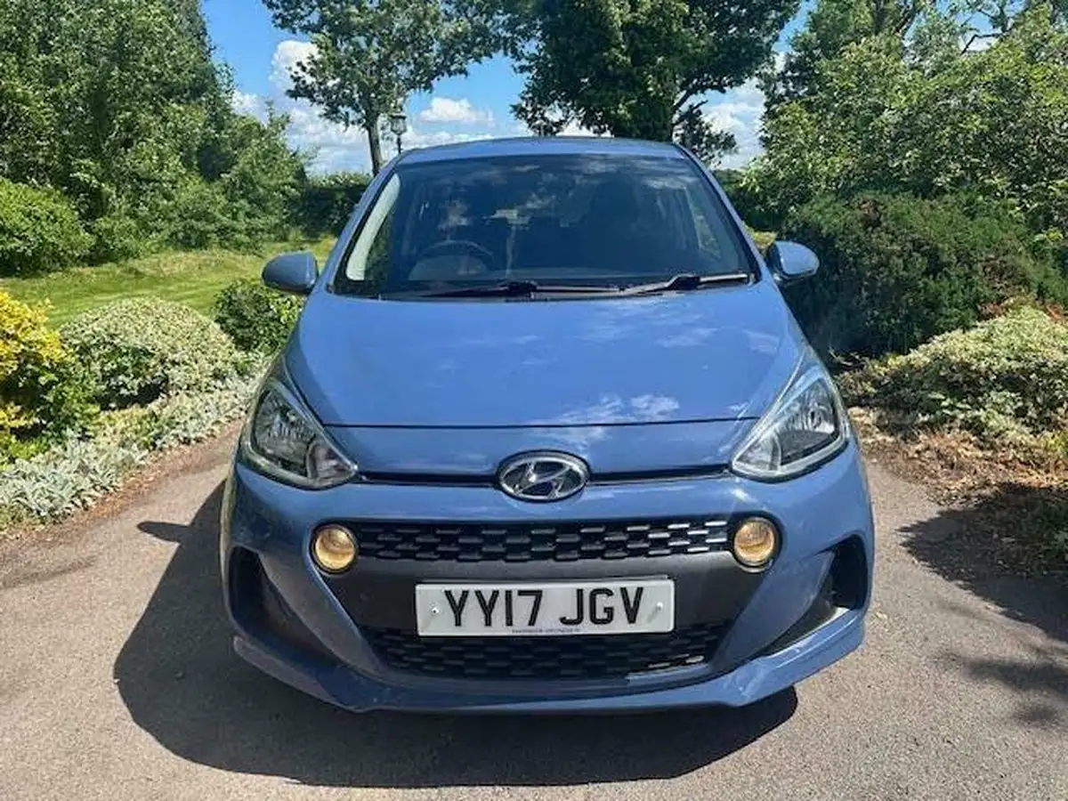 2017-hyundai-i10-10-se-big-2