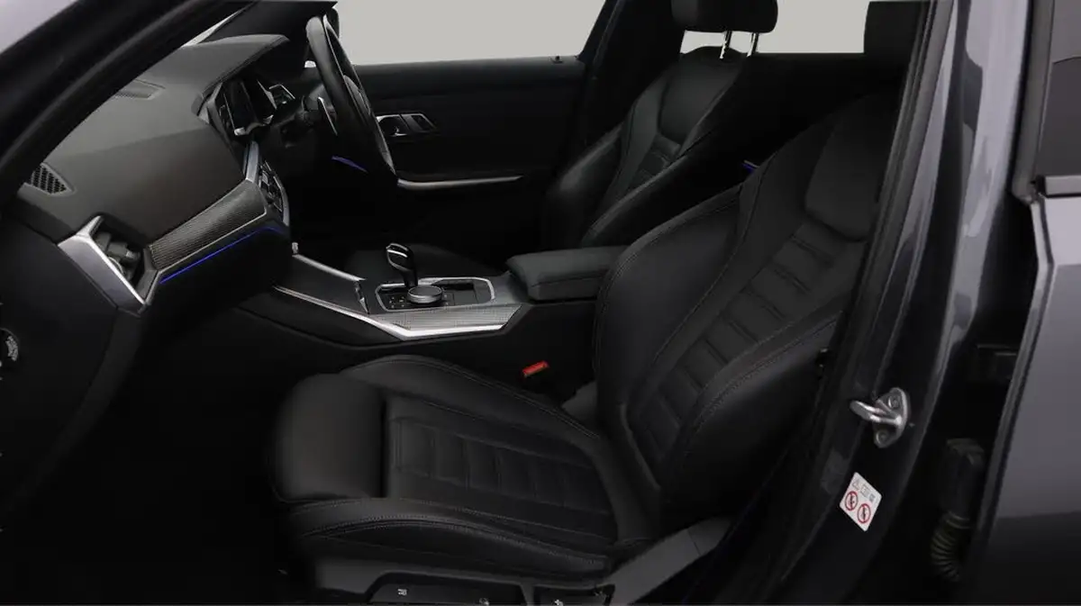 2022-bmw-3-series-30td-m340d-xdrive-saloon-4d-big-13