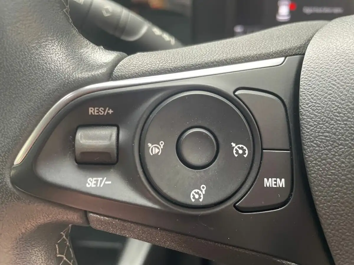 2022-vauxhall-mokka-12-se-edition-big-15
