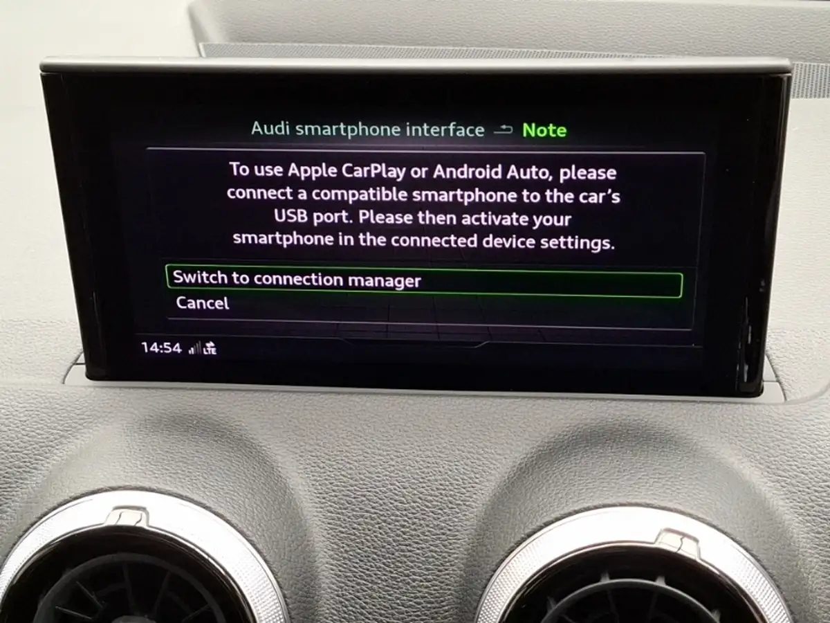 2022-audi-q2-15-35-tfsi-s-line-tronic-big-14