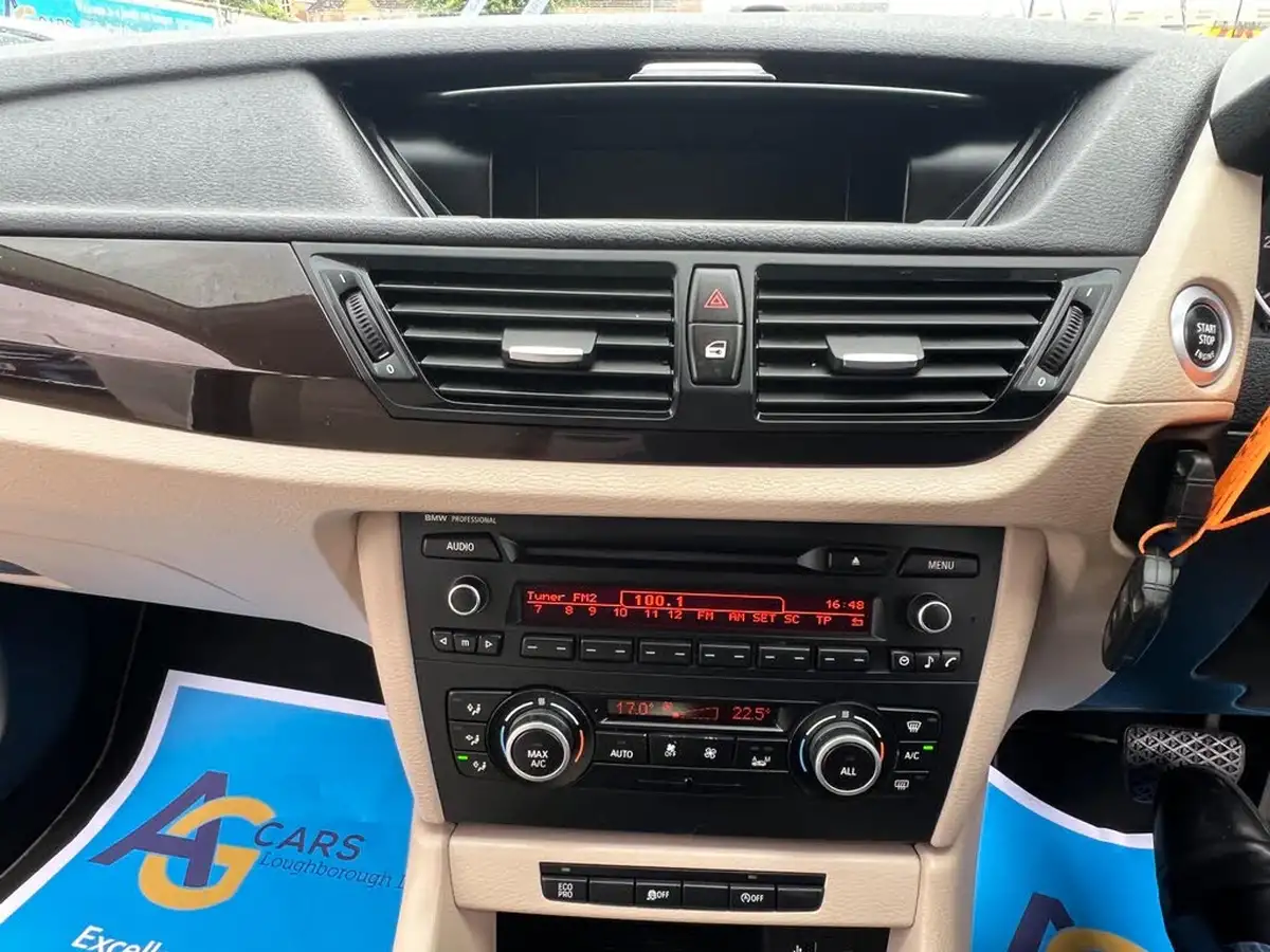 2013-bmw-x1-20td-sdrive18d-xline-auto-big-28